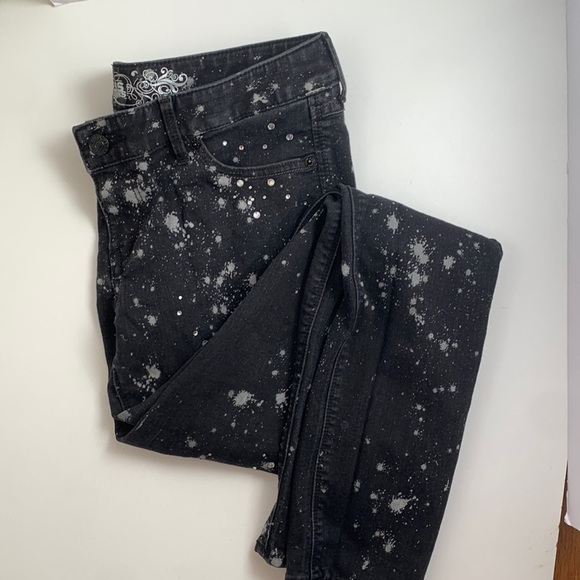 EXPRESS BLACK WITH WHITE PAINT SPLATTER & RHINESTONES SKINNY JEANS SZ 12